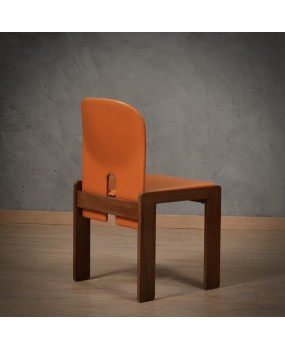 Afra & Tobia Scarpa per Cassina Model 121 Leather Walnut Dinning Chairs, 1967