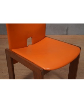 Afra & Tobia Scarpa per Cassina Model 121 Leather Walnut Dinning Chairs, 1967