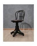 Thonet swivel chair for piano from the end of the 1800s. Thonet swivel chair for piano from the end of the 1800s.