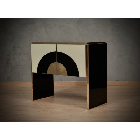 Credenza MidCentury in vetro color crema e nero con ottone