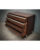 Classic studio commodes from Osvaldo Borsani MIM production. Classic studio commodes from Osvaldo Borsani MIM production.
