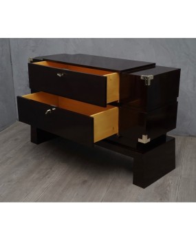 C 104 Cassettone lastronato in mogano tinto nero