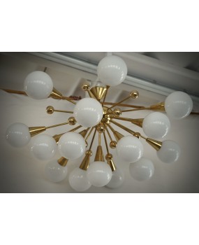 Lampadario Sputnik di Murano in Vetro Artistico Bianco e Ottone