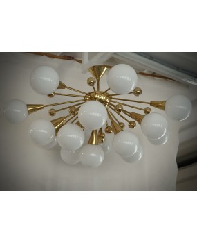 Lampadario Sputnik di Murano in Vetro Artistico Bianco e Ottone