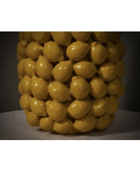 Vasi Scultura in Ceramica Veneziana di Colore Giallo