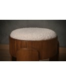 Pouf Art Déco Rotondo in Legno di Frassino e Tessuto Bouclé Bianco