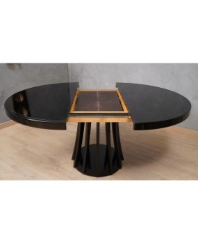 TV 63 Tavolo da pranzo rotondo Mangiarotti Angelo, 1970