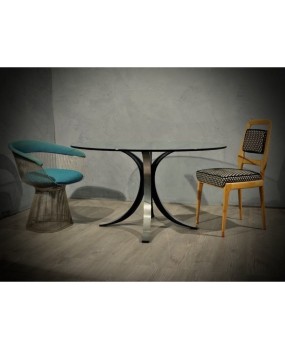 Elegant and essential glass table, with Italian design from the first half of the last century
