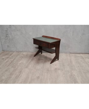 T 147 Coppia di comodini in legno di palissandro e opalina verde